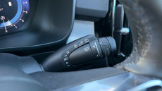 Volvo XC40 2.0 B3P Plus Dark 5dr Auto Petrol Estate